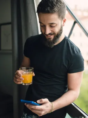 Andrés R.